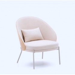 Beige chenille fauteuil en beige metalen poten Amy VeryForma