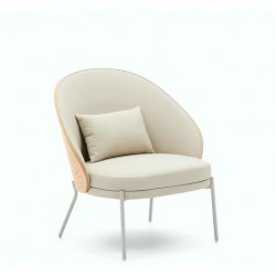 Beige kunstlederen fauteuil met metalen poten Amy VeryForma